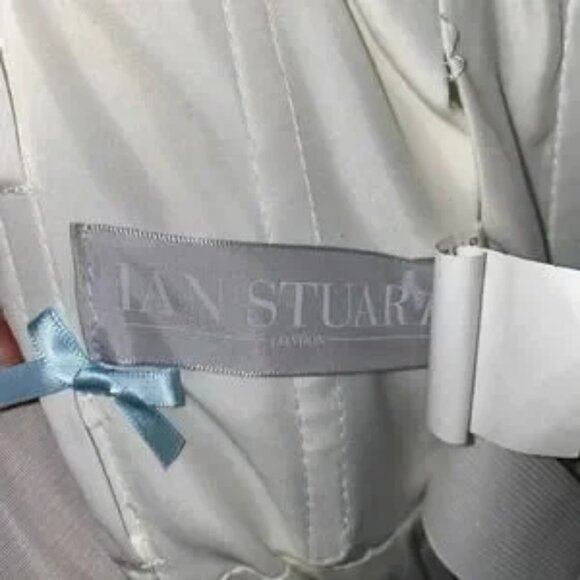 Ian Stuart wedding dresss flamenco 8 - Picture 9 of 11